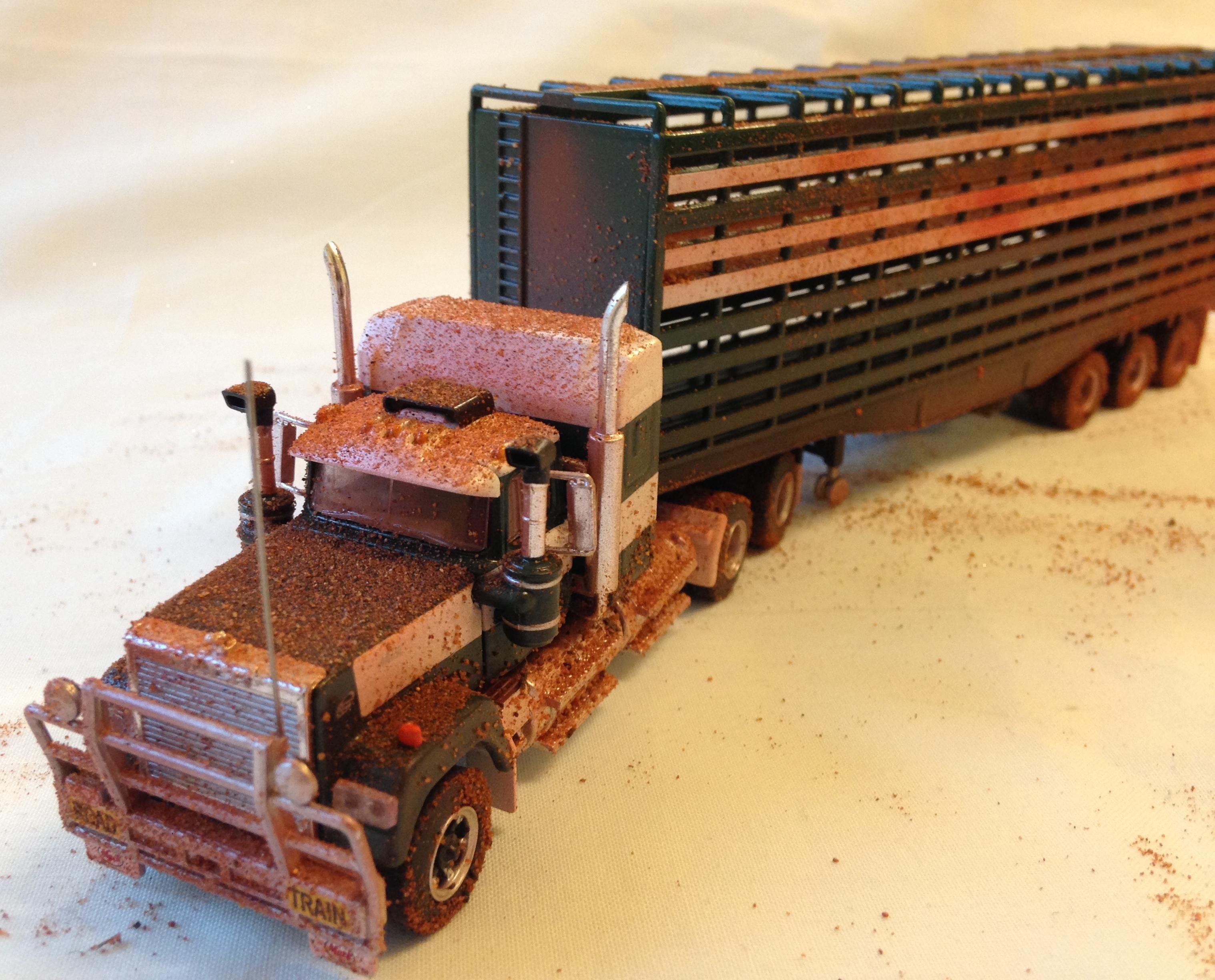 Customised* Red Dust Highway Replicas Livestock Mack  Road Train 1:64 Die Cast Model Truck 