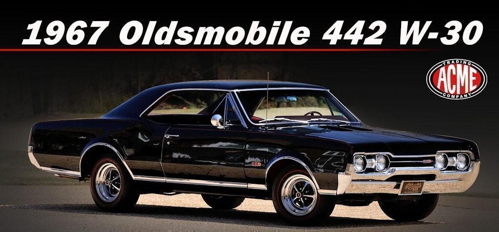 PRE ORDER - 1967 Oldsmobile 442 W-30 1:18 Scale Model Car (FULL PRICE $299.99)**