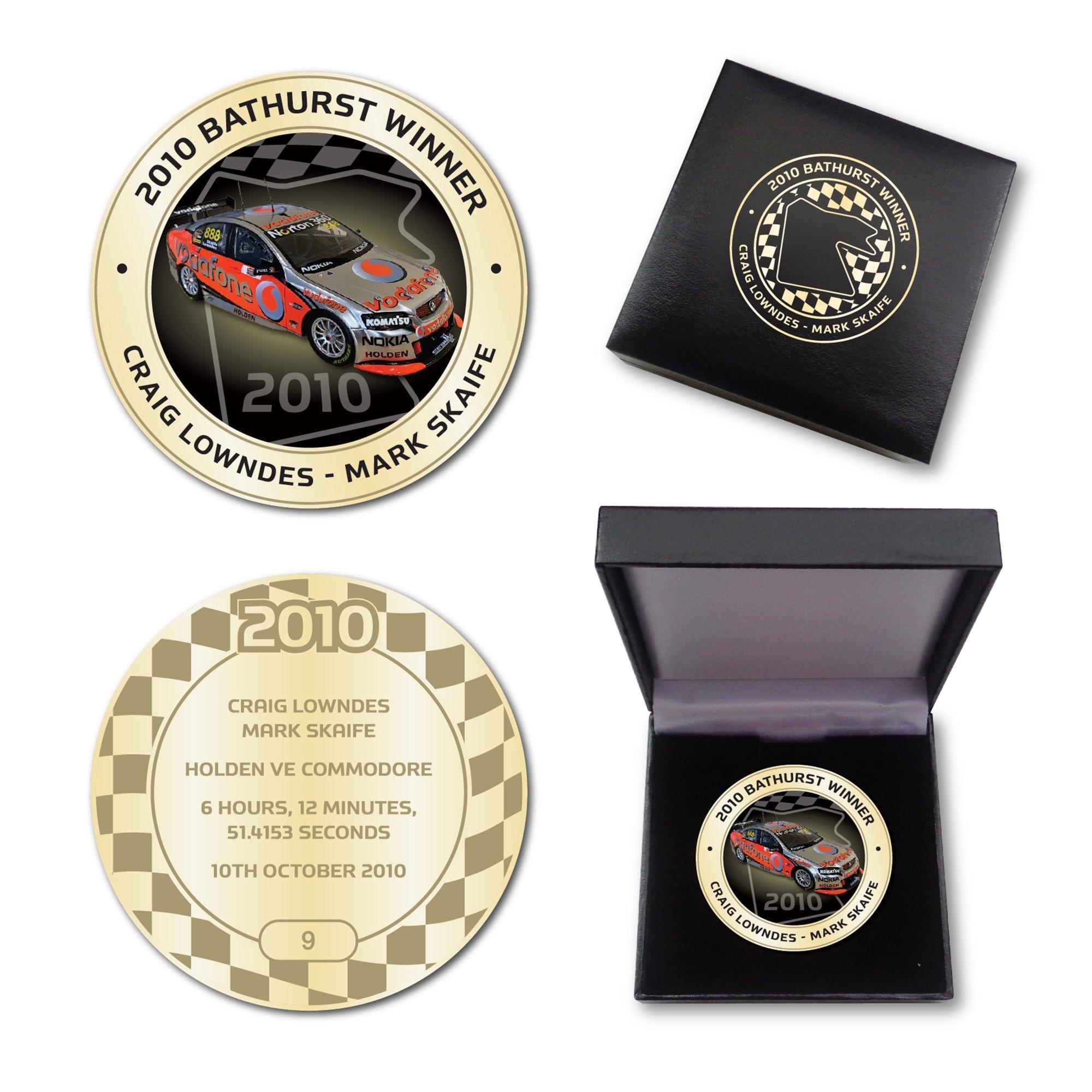 2010 Bathurst Winner Antique Gold Coloured Medallion In Box - Craig Lowndes Mark Skaife Holden VE Commodore