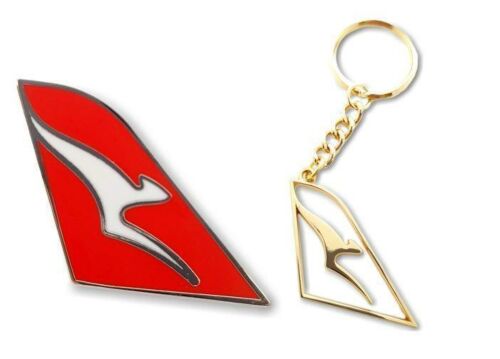 Set Of 2 Qantas Australia Tail Fin Logo & Gold Cut Out Keyring Key Ring Aviation Airline Kangaroo 