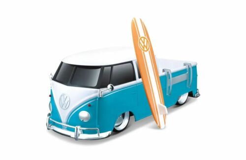 Maisto Tech R/C Type 2 Voolkswagen Pick-Up With Surfboards 1:16 Scale Remote Control Model 