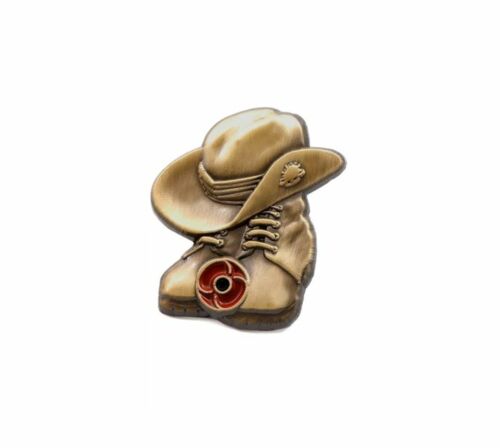 Stand Down Red Poppy Boots Slouch Hat Poppy Recollections Lapel Pin Badge On Card