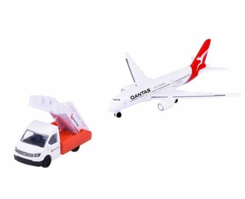 Majorette Qantas Plane & Truck Set Boeing 787-9 Plane & Wolkswagen Crafter Passenger Stairs Diecast Model Vehicles Ages 3+