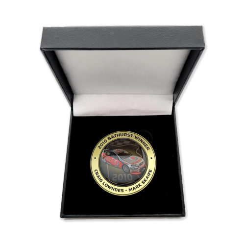 2010 Bathurst Winner Antique Gold Coloured Medallion In Box - Craig Lowndes Mark Skaife Holden VE Commodore