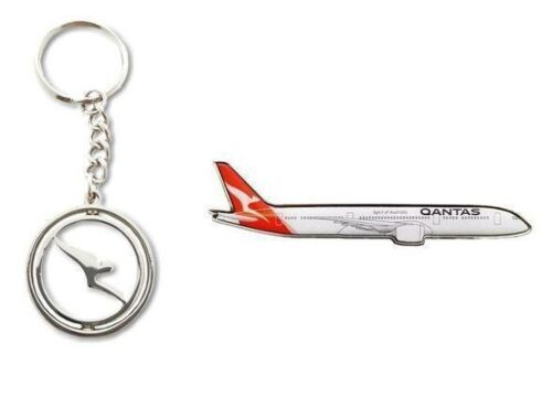 Set Of 2 Qantas Australia Round Silver Spinning Keyring & Boeing B787 Plane Pin Badge Aviation Airline Lapel Pin Kangaroo 