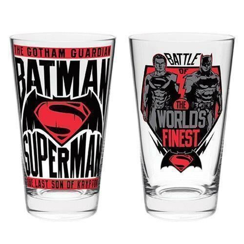 Batman v Superman Set of 2 Glasses 500ml  DC Comics