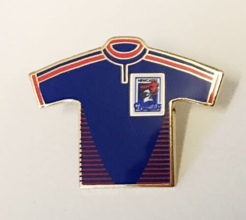 Newcastle Knights NRL Team Jersey Collectable Lapel Hat Tie Pin Badge 