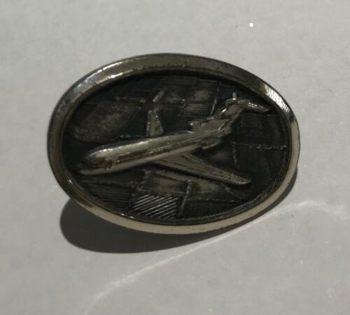 Boeing 727 Aircraft Plane Silver Oval Lapel Pin Badge 1970s