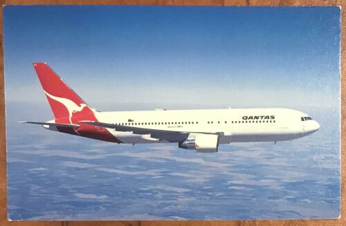 Qantas Airways Original Postcard - 767 Extended Range Aircraft 1980s