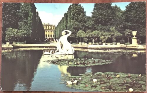 Qantas Airways Original Postcard - Schonbrunn Castle, Vienna - Used Condition 1960s