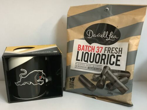 Gift Pack With Penrith Panthers NRL Logo Coffee Mug + Darrell Lea Batch 37 Fresh Liquorice 260g in Gold Bag