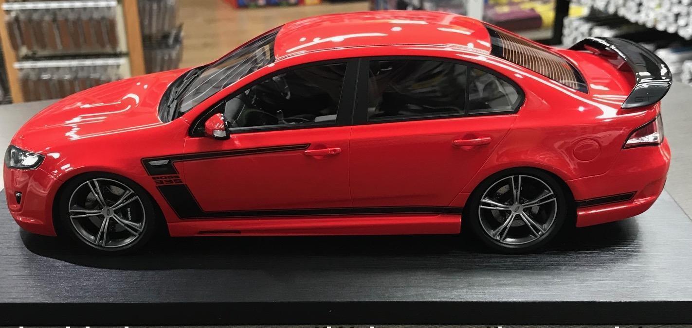 Ford FPV GT R-Spec Vixen Red With Black Accents Sealed Body Resin 1:18 Scale Model Car