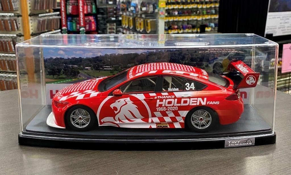 Holden Wins At Bathurst Commemorative Livery 1968-2020 1:18 Scale Model Car + Racetrack Holden Tiny Dioramas Slimline 1:18 Scale Display Case